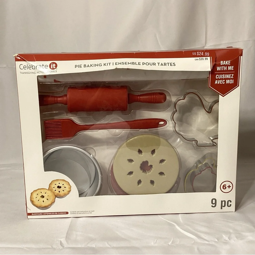 Celebrate It Thanksgiving Pie Baking Kit